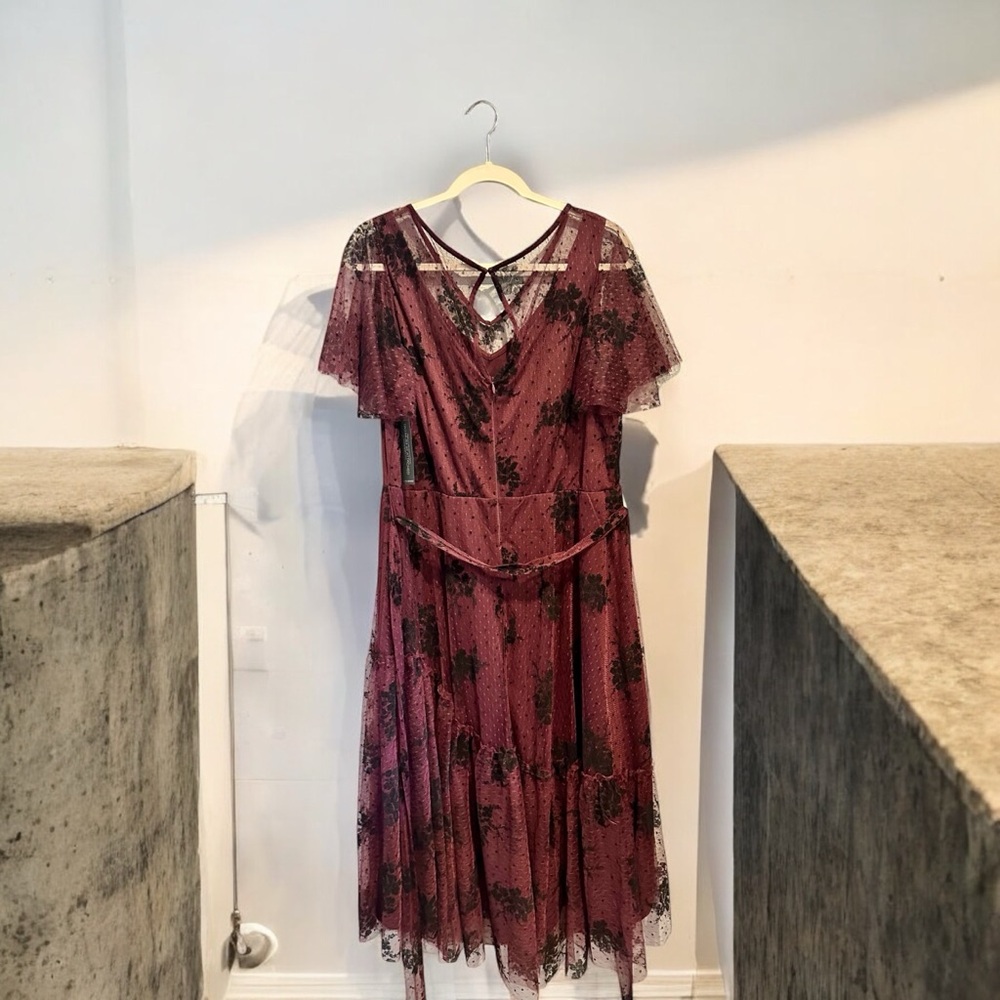 Gorgeous burgundy and black lace long dress. Lane Bryant. Size 16 - Picture 2 of 7